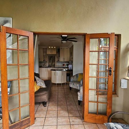 Appartement Pont de Fleur à Hartbeespoort Extérieur photo